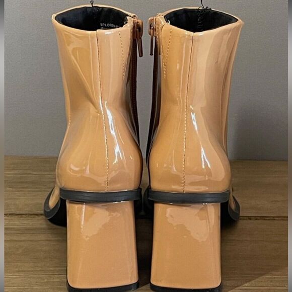 BP LOREN Women's Tan Ankle Boots - Picture 4 of 10